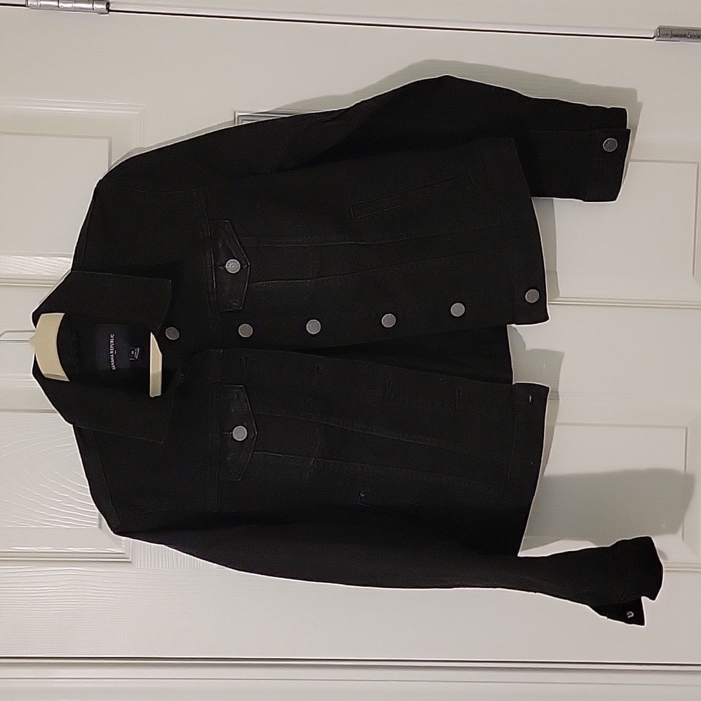 Banana Rebublic sz M black jean jacket